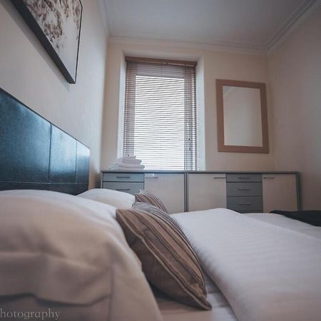 Prime 2 Bedroom City Centre Apt Aberdeen Eksteriør billede