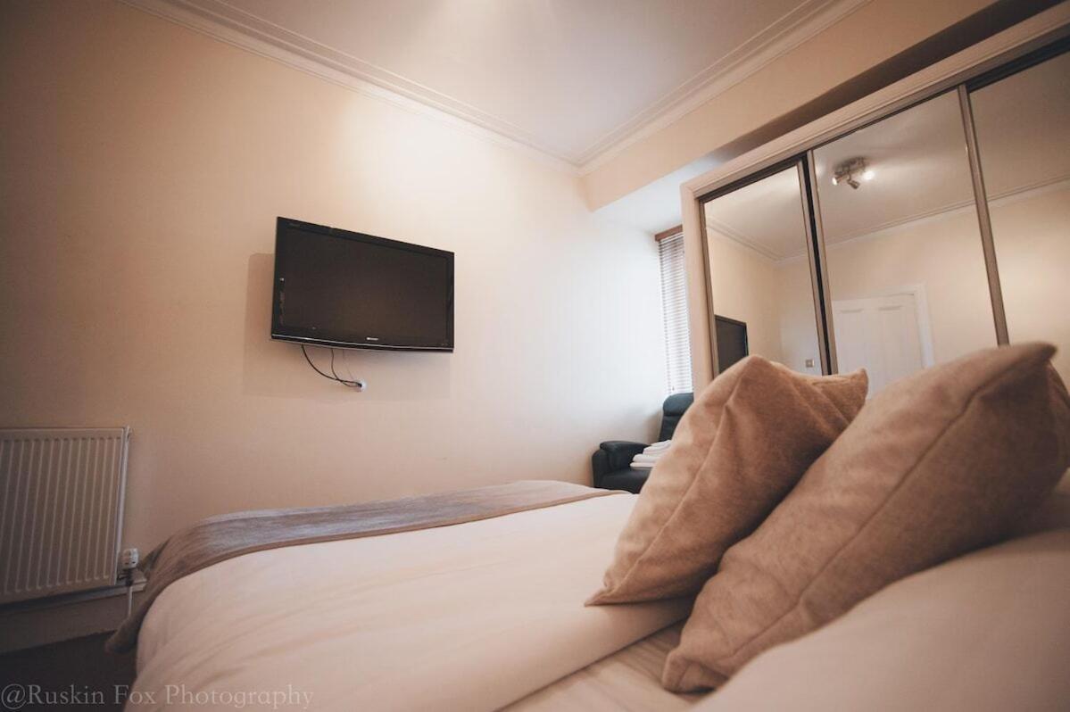 Prime 2 Bedroom City Centre Apt Aberdeen Eksteriør billede