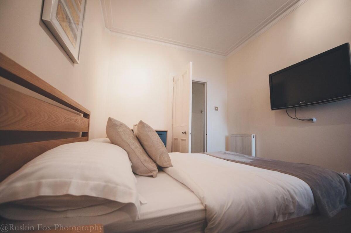 Prime 2 Bedroom City Centre Apt Aberdeen Eksteriør billede
